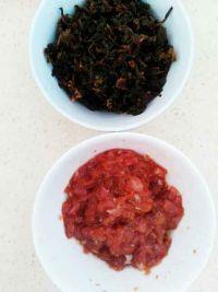 梅干菜肉末糯米饭的做法步骤2