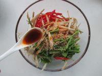 红油芝麻笋丝的做法步骤6