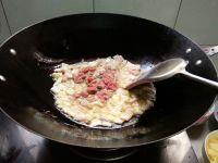 咖喱牛肉炒饭的做法步骤5