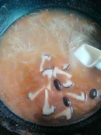 香菇肉末荞麦面的做法步骤8
